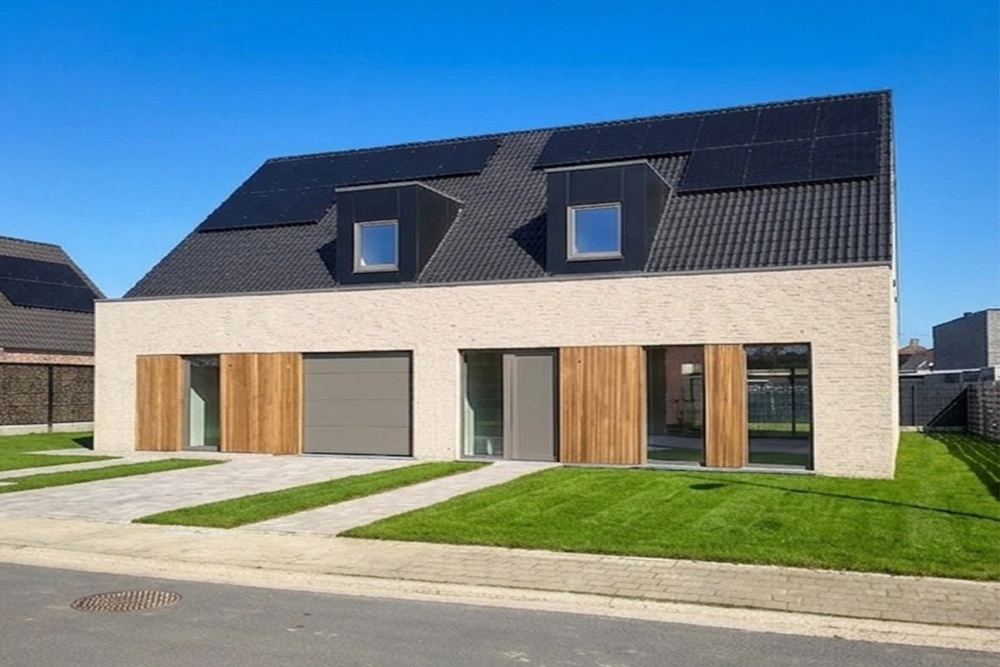 Half-open woning lot 20